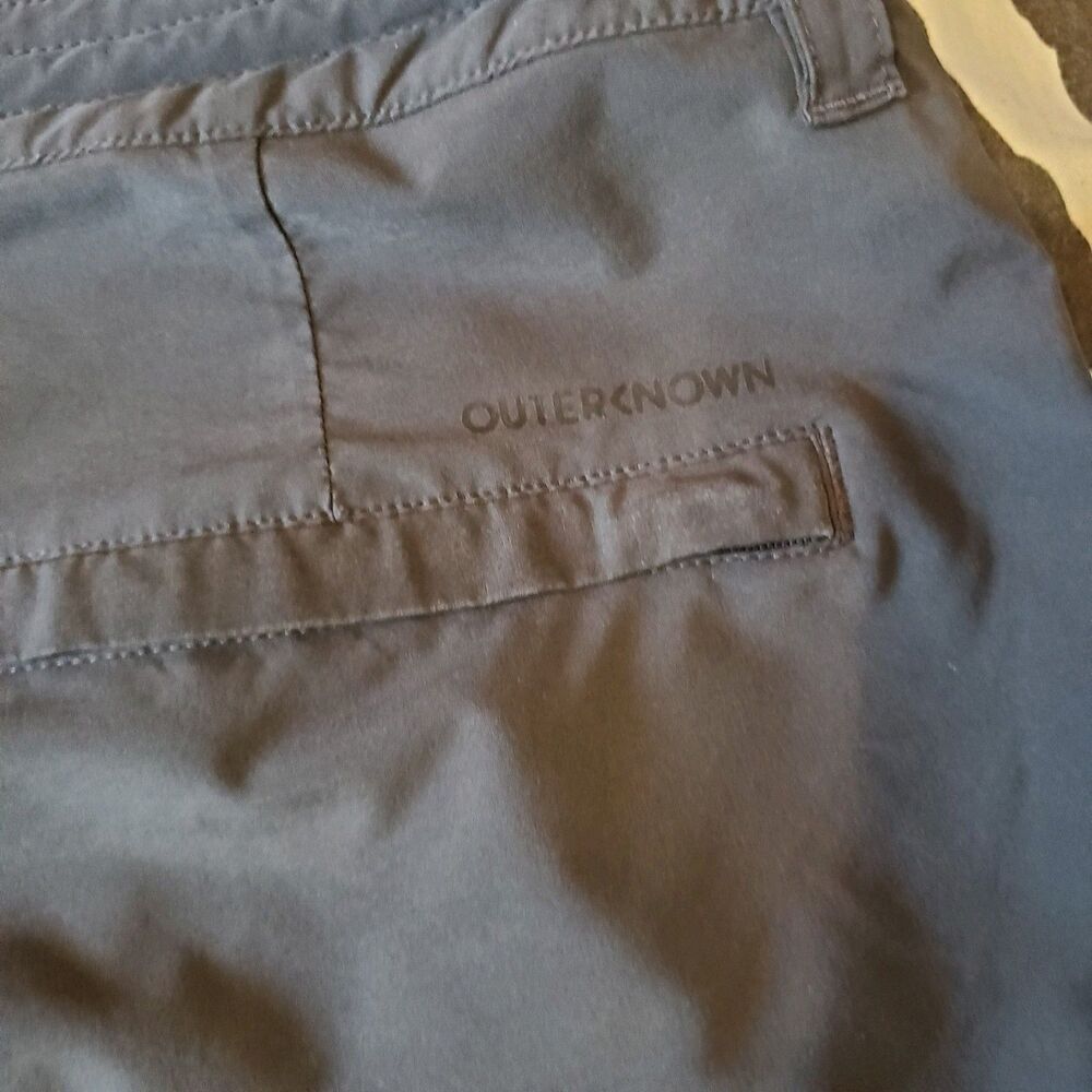 Outerknown Men's Charcoal Shorts Size 34 Gym Activewear outdoors Hiking Beachy - Picture 3 of 11